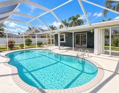 3609 Se 3rd Avenue - Photo Thumbnail 22