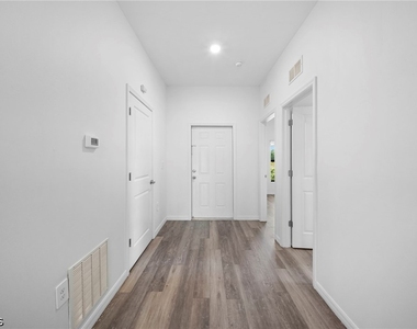 26481 Sandhill Boulevard - Photo Thumbnail 2