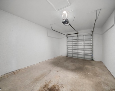 26481 Sandhill Boulevard - Photo Thumbnail 20