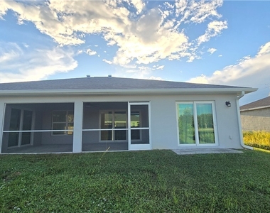 513 Nw 16th Place - Photo Thumbnail 19