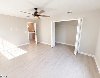 1315 Se 41st Street - Photo Thumbnail 4