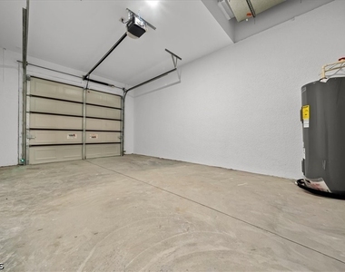 934 Jaguar Boulevard - Photo Thumbnail 20