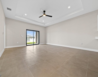 934 Jaguar Boulevard - Photo Thumbnail 28