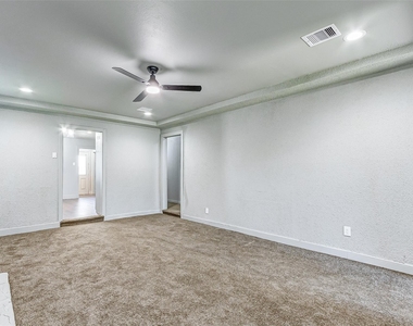 5211 Farmer Street - Photo Thumbnail 2