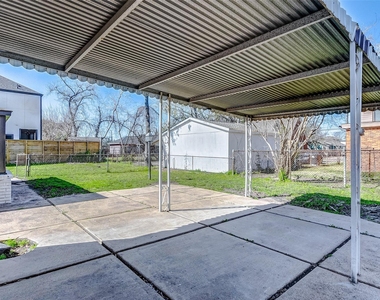 5211 Farmer Street - Photo Thumbnail 19