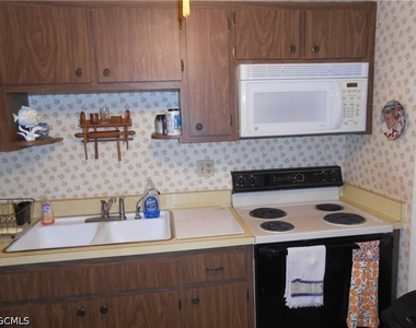 331 Joel Boulevard - Photo Thumbnail 5