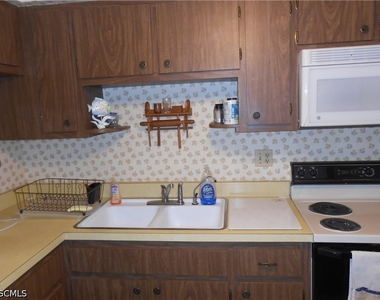 331 Joel Boulevard - Photo Thumbnail 7