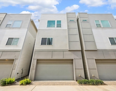 323 Eado Park Circle - Photo Thumbnail 1