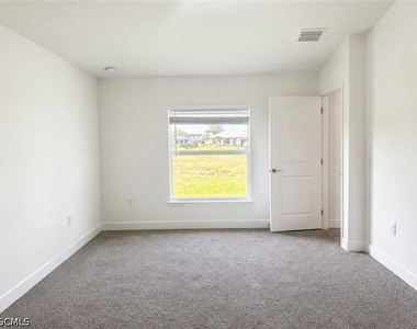 2711 20th Street Sw - Photo Thumbnail 3