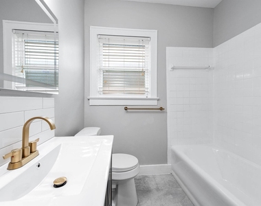 2509 Arbor Street - Photo Thumbnail 14