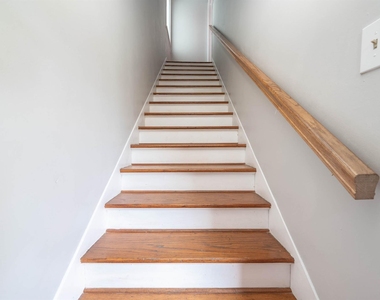 2509 Arbor Street - Photo Thumbnail 5