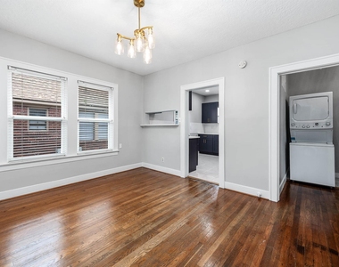 2509 Arbor Street - Photo Thumbnail 12