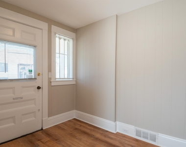 115 Belmont - Photo Thumbnail 7