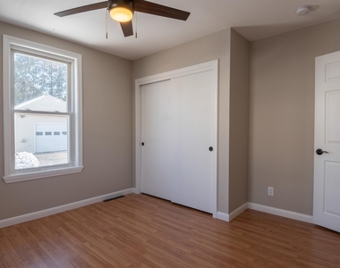 115 Belmont - Photo Thumbnail 27
