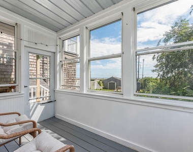 1497 Ocean - Photo Thumbnail 4