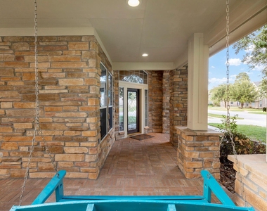 19403 Country Village Drive - Photo Thumbnail 3