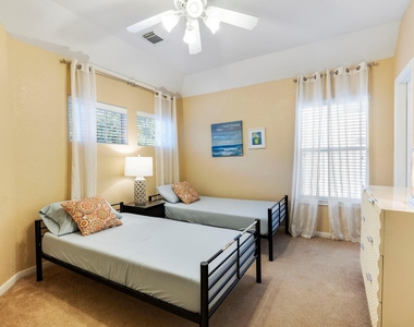 19403 Country Village Drive - Photo Thumbnail 32