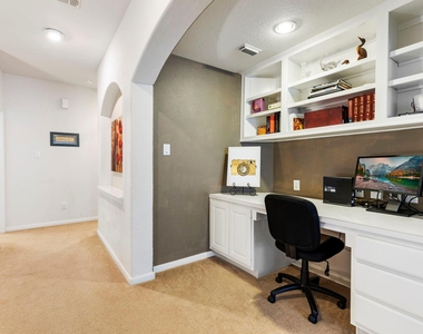 19403 Country Village Drive - Photo Thumbnail 27