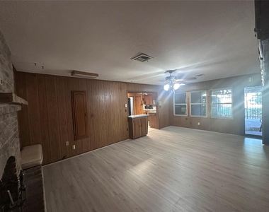 4101 Philco Drive - Photo Thumbnail 6