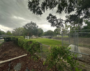 4101 Philco Drive - Photo Thumbnail 15