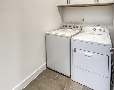5215 Farmer Street - Photo Thumbnail 21