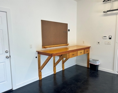 9022 Topaz Street - Photo Thumbnail 23