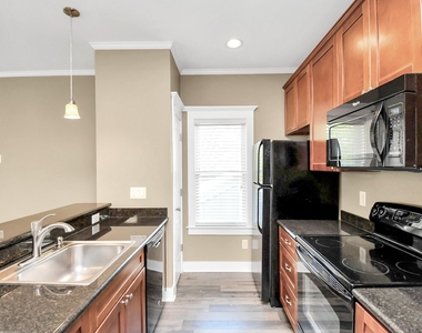 9022 Topaz Street - Photo Thumbnail 8