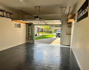9022 Topaz Street - Photo Thumbnail 24