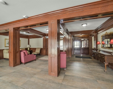 2400 N Braeswood Boulevard - Photo Thumbnail 25