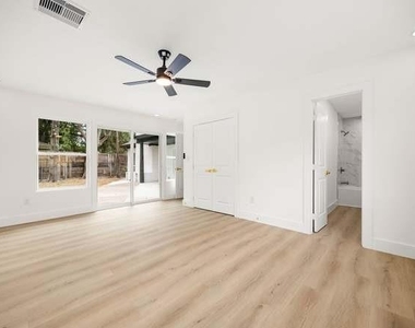 5518 Beechnut Street - Photo Thumbnail 23