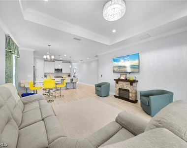 4048 Pegasus Way - Photo Thumbnail 12
