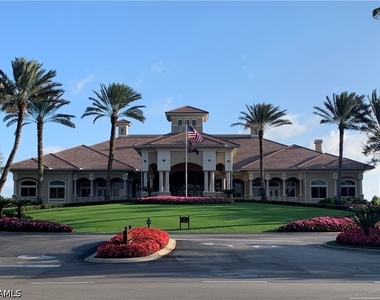 5892 Three Iron Drive - Photo Thumbnail 14