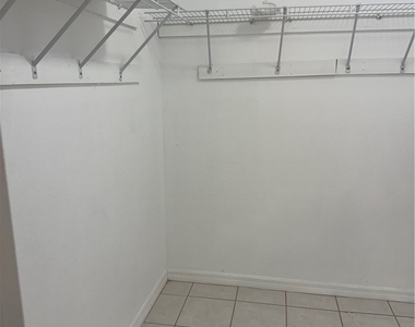 3495 Everglades Boulevard - Photo Thumbnail 8