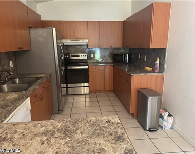 3495 Everglades Boulevard - Photo Thumbnail 2