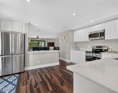 620 Hickory Road - Photo Thumbnail 20