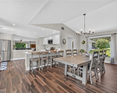 620 Hickory Road - Photo Thumbnail 27
