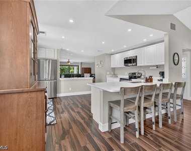 620 Hickory Road - Photo Thumbnail 17