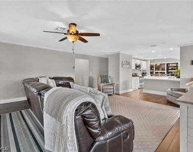 620 Hickory Road - Photo Thumbnail 5