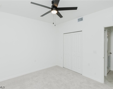 18411 Copperhead Court N - Photo Thumbnail 22