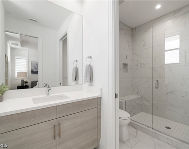 875 6th Avenue S - Photo Thumbnail 19
