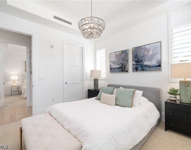 875 6th Avenue S - Photo Thumbnail 18