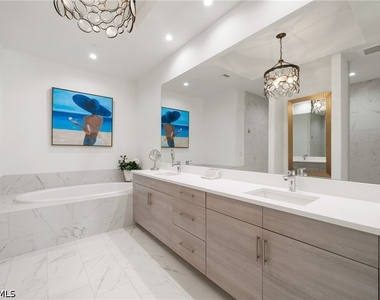 875 6th Avenue S - Photo Thumbnail 15