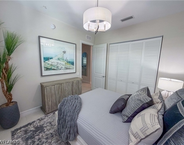 232 Indies Drive E - Photo Thumbnail 36