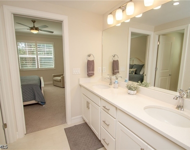 232 Indies Drive E - Photo Thumbnail 26