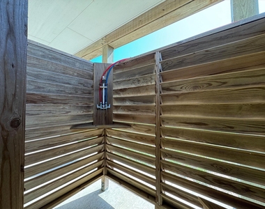 145 Belanger Avenue - Photo Thumbnail 33