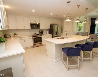 172 Indies Drive E - Photo Thumbnail 9