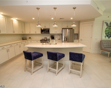 172 Indies Drive E - Photo Thumbnail 8