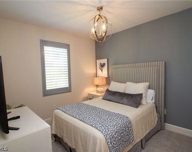 172 Indies Drive E - Photo Thumbnail 23