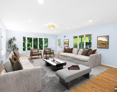 601 Iroquois - Photo Thumbnail 10
