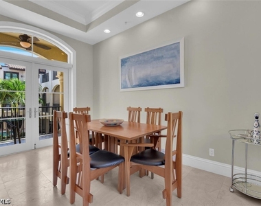 684 10th Avenue S - Photo Thumbnail 11